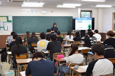 画像の代替テキストを入力ください。