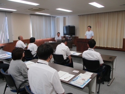 画像の代替テキストを入力ください。