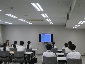 令和７年８月２７日実施（業務説明の様子）