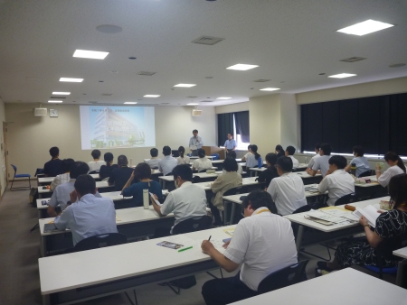 夏期教員研修の様子