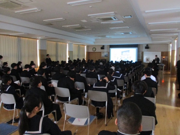 画像の代替テキストを入力ください。