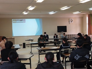 画像の代替テキストを入力ください。