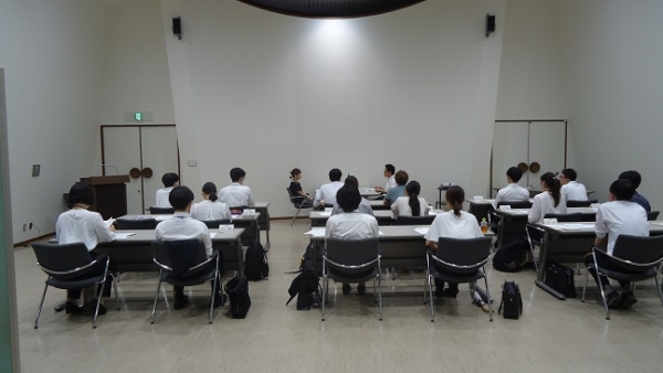 画像の代替テキストを入力ください。