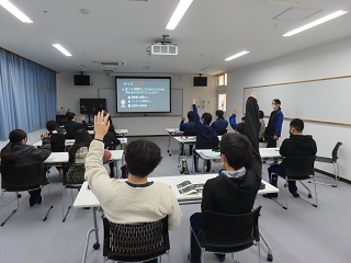 画像の代替テキストを入力ください。